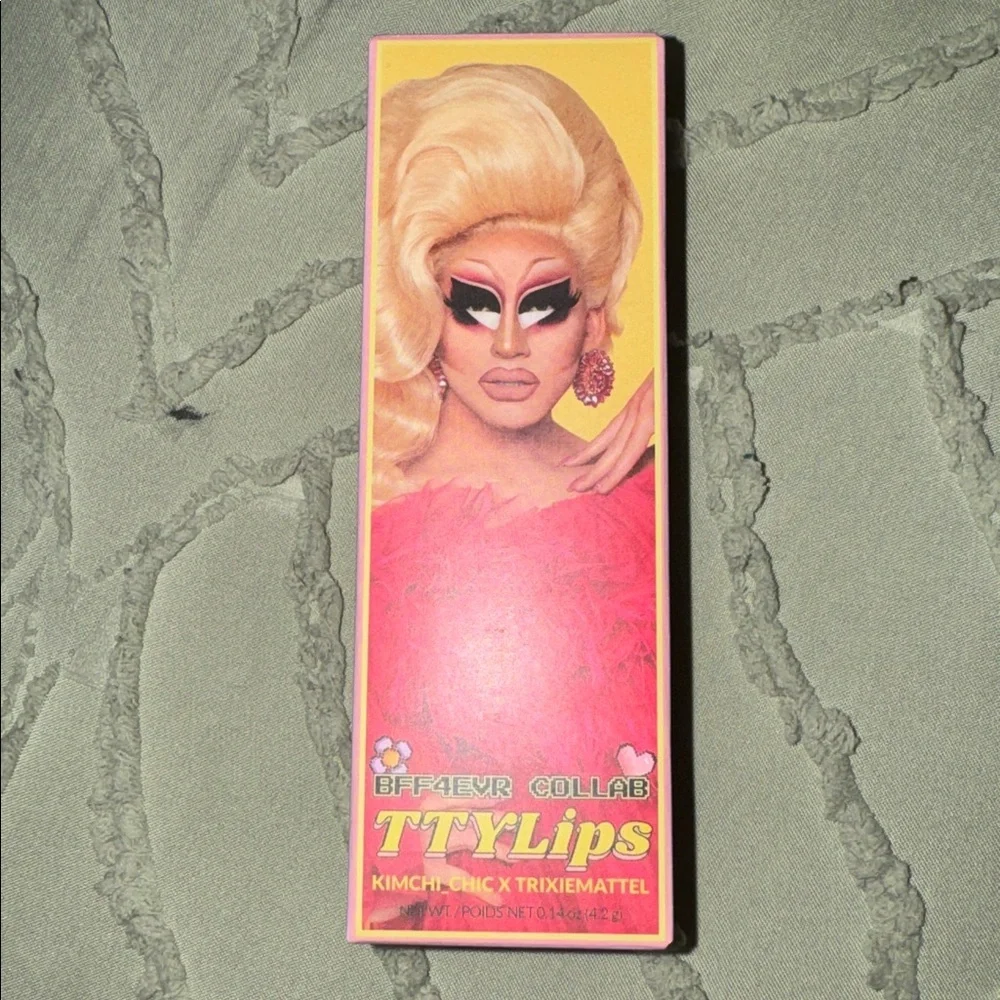 NIB KimChi Chic Trixie Mattel BFF4EVR COLLAB Hello Hello TTYL02 Liquid Lipstick